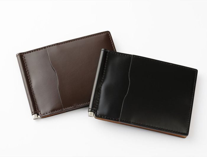 特別価格 新品 未使用 日本製 高級オイルコードバン マネークリップ  